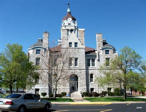 Lawrence County Courthouse (Mount Vernon, MO) | ThriftyFun