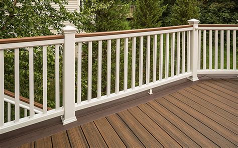 Trex Transcend® Composite Deck Railing | Trex