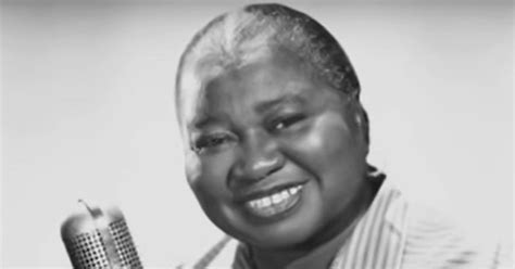 Hattie McDaniel Biography - Facts, Childhood, Family Life & Achievements