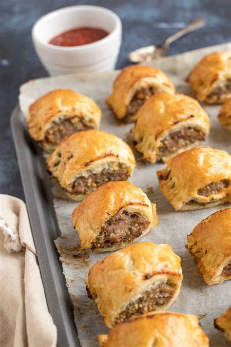 Homemade Sausage Rolls with Puff Pastry - Effortless Foodie