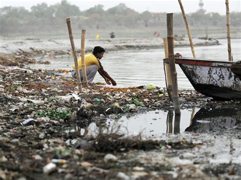 Sewage pollution water in Ganges River, India