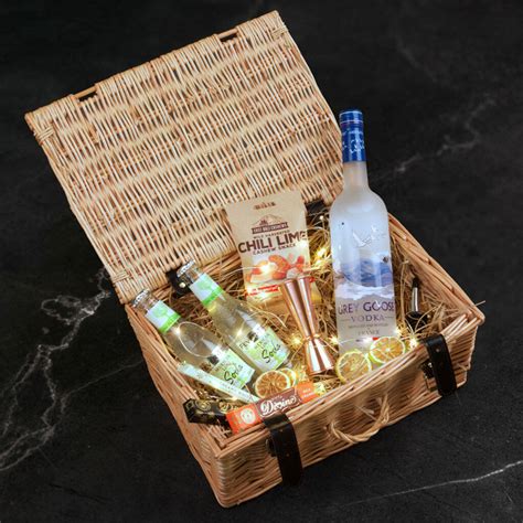 Vodka Gift Baskets For Him : 12 Best Vodka Gift Baskets Ideas Vodka ...