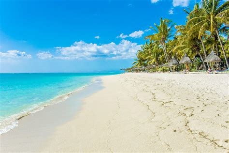 10 Best Beaches in Mauritius