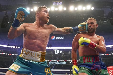 Canelo Alvarez vs. Billy Joe Saunders: Live updates, start time - Los ...