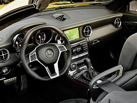 Mercedes-Benz SLK 55 AMG - Interior | Caricos