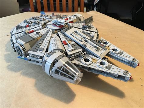 nerdy views: LEGO Millennium Falcon Build