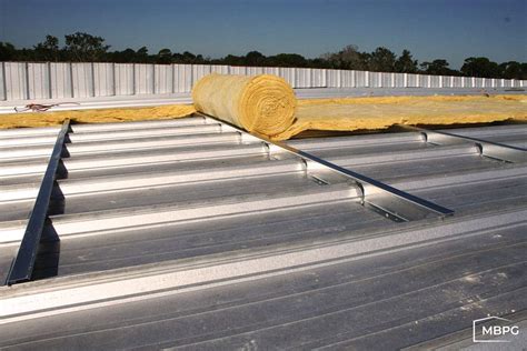 Tips on How To Fix Falling Insulation in a Metal Building