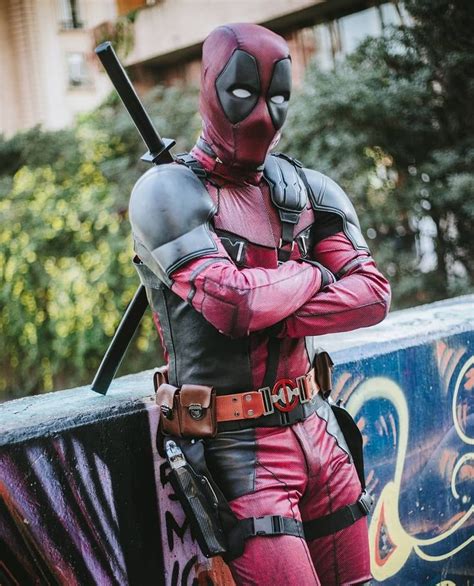 Deadpool @bad_deadpool_ Suit by @costumereplicacave Mask by ...