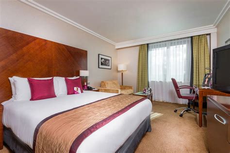 Crowne Plaza Rooms and Amenities » ConFuzzled 2020