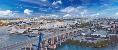 Port of Miami and Miami Beach Webcams - Top 10 near the Port