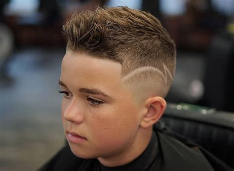 Cool Boys Haircuts with Spiky Quiff and Zig Zag Design