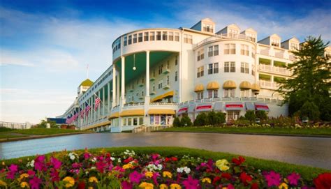 Grand Hotel - $100 Off S MI | Blue365 Deals