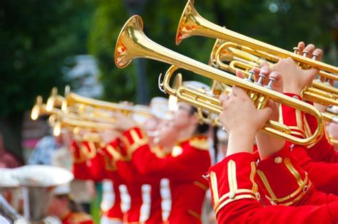 The 15 Most Important Marching Band Instruments - Musician Wave