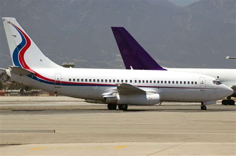 Boeing 737-200