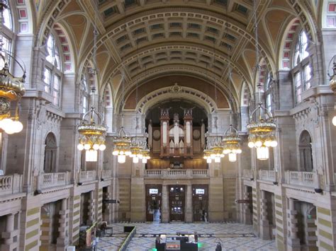 Every Living Thing: The Kelvingrove Museum (or, Stuffed Elephants ...