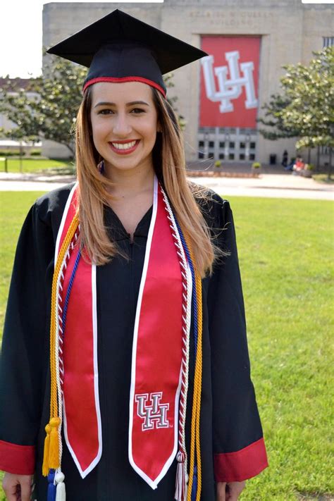 University of Houston Graduation #UHGrad #MLoveCreations Senior Pictures