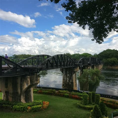 Bridge over the river Kwai, Kanchanaburi, Thailand. Simply amazing : r ...