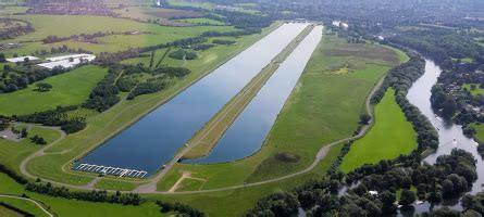 Bentonite cut off wall at Dorney Lake, Dorney - Envirotreat