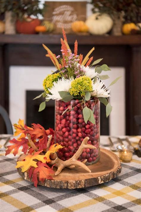 Easy DIY Centerpieces for Thanksgiving or Fall Parties | HGTV