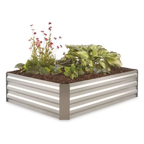 Elevated Planter Box Metal