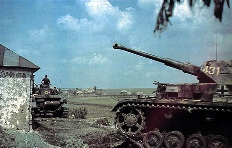 World War II in Color: Panzer IVs in Southern Russia, Summer 1942