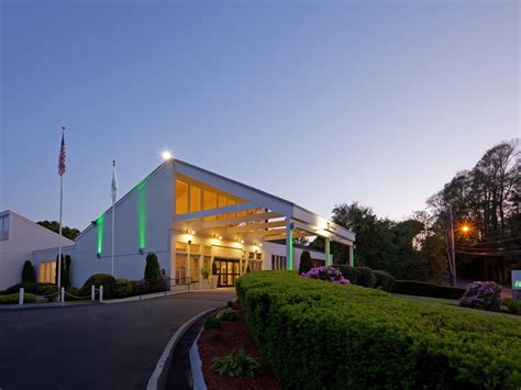 Hotels in Falmouth, MA - Holiday Inn Cape Cod - Falmouth Hotel