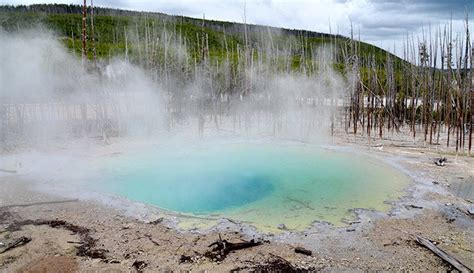 Old Faithful Snow Lodge and Cabins - My Yellowstone Park