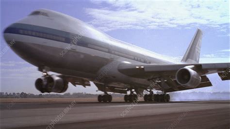 Boeing 747 landing - Stock Video Clip - K008/9338 - Science Photo Library