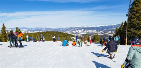 A Guide to the Ski Resorts Near Denver