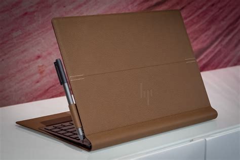 The HP Spectre Folio is a leather-clad laptop that's luxurious | PCWorld