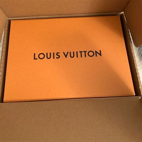 Gift Card Louis Vuitton | Paul Smith