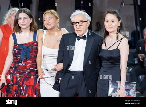 Lido di Venezia, Italy, september 4, 2023 - Woody Allen, Soon-Yi Previn ...