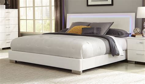 Felicity White King Platform Bed from Coaster (203500KE) | Coleman ...