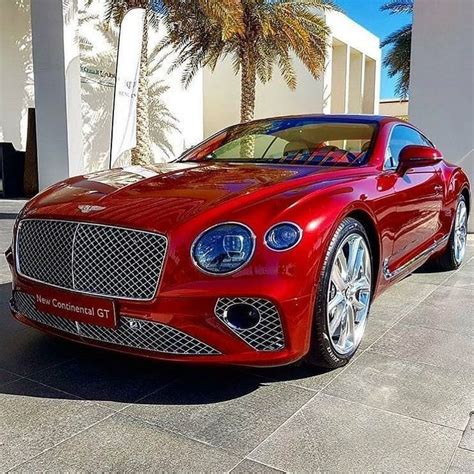 Red Bentley Continental GT | Auto da sogno, Auto