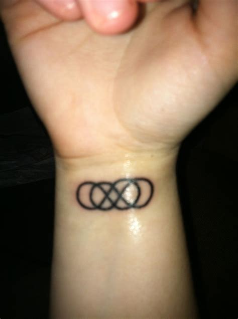 Tattoo Design Gallery 360: Infinity Tattoo