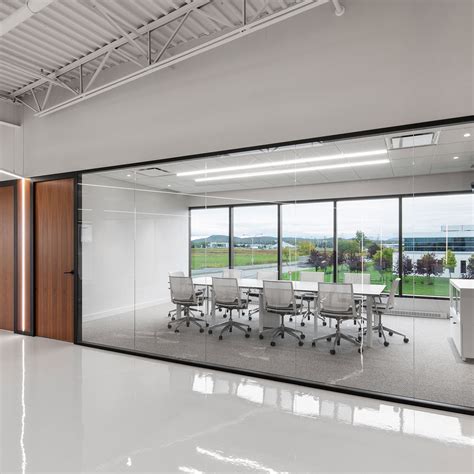 Enclose Frameless Glass Office Walls | Haworth