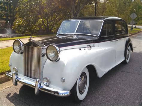 Vintage Rolls Royce 1 « Atlanta's Vintage Wedding Transportation