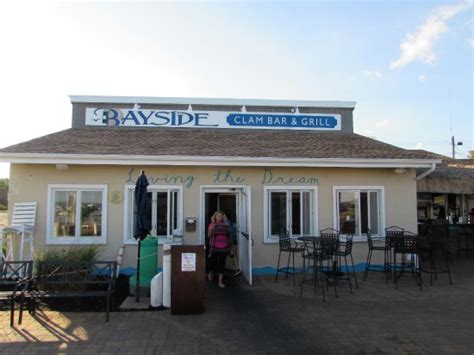 BAYSIDE CLAM BAR & GRILL, East Islip - Menu, Prices & Restaurant ...