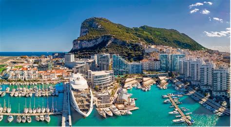 Discover Sunborn Gibraltar: The World's First 5-Star Superyacht Hotel ...