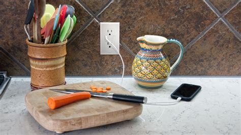 Power2U - The Modern Wall Outlet for Charging USB Devices