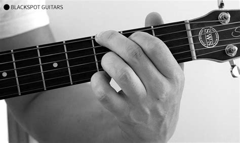 5 Easy G Major Guitar Chord Variations (with charts & fingering ...