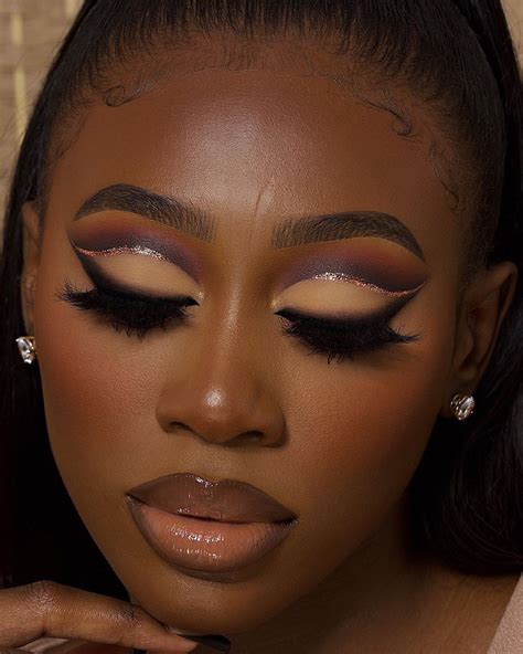 babe @vanessa_gyimah wearing exposed liquid lip 💋 | Makeup, Dark skin ...