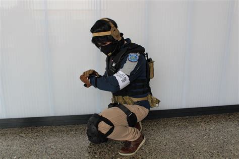 Echo cosplay I made for Dutch Comic Con : r/Rainbow6