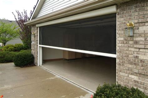 Roll Up Garage Door Screens: An Innovative Way To Enjoy The Outdoors ...