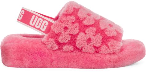 zielo: UGG Dropped All-New Fluffy Slippers & They Just Keep Getting Better