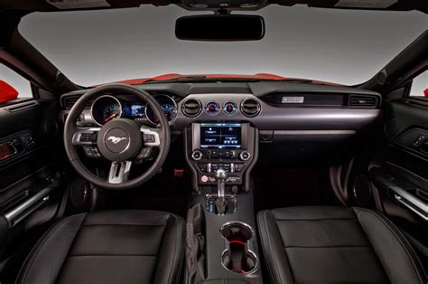 2015 ford mustang interior pictures