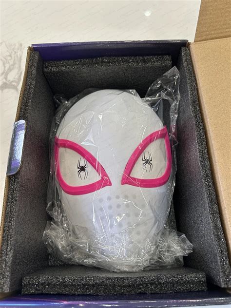 Spider-Gwen Mask – Noble Novas