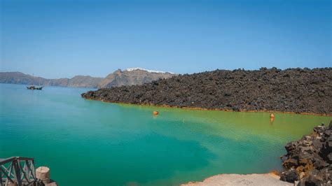 Taking a Santorini Volcano Tour: What to Expect - Five Stars Adventure