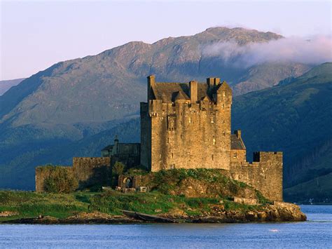 7 Most Renowned Scottish Castles - Interior Design, Design News and ...