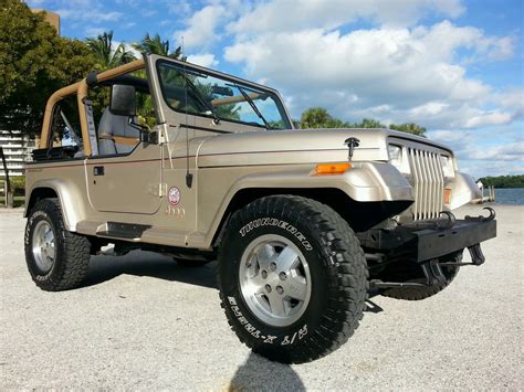 1993 Jeep Wrangler Sahara Sport Utility 2-Door 4.0L One Owner Florida ...